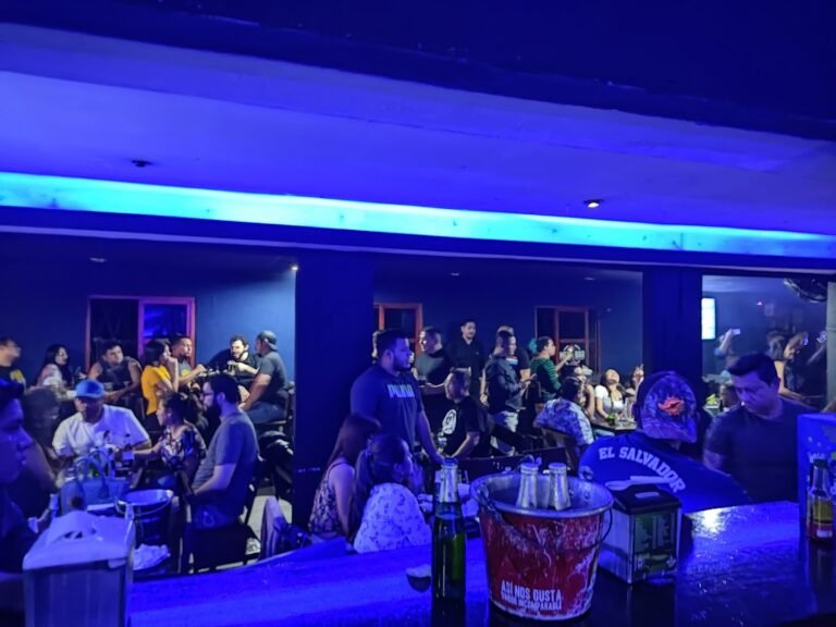 Meka | Bar – San Salvador